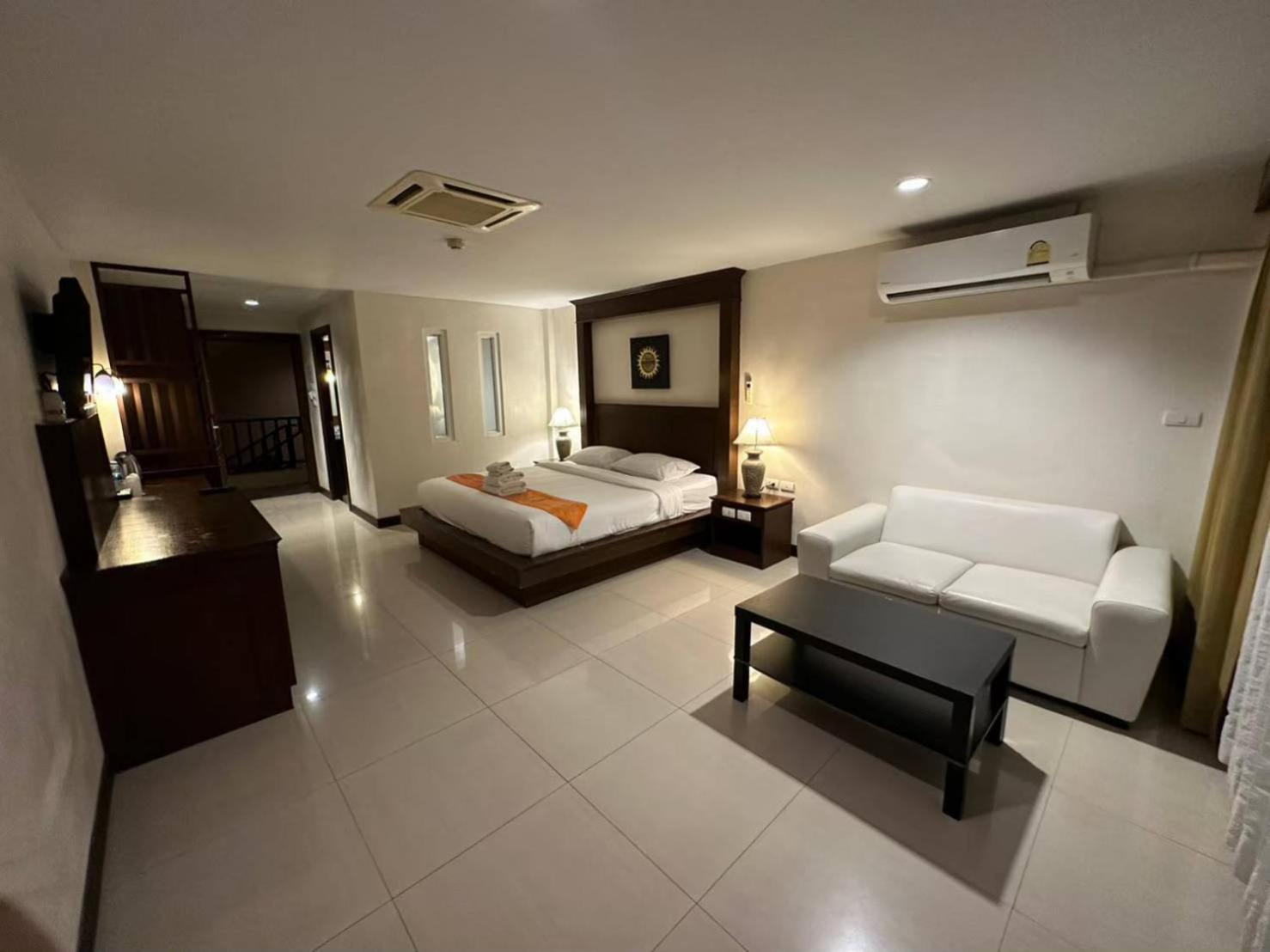 Baan Yuree & - Sha Station touristique 4*